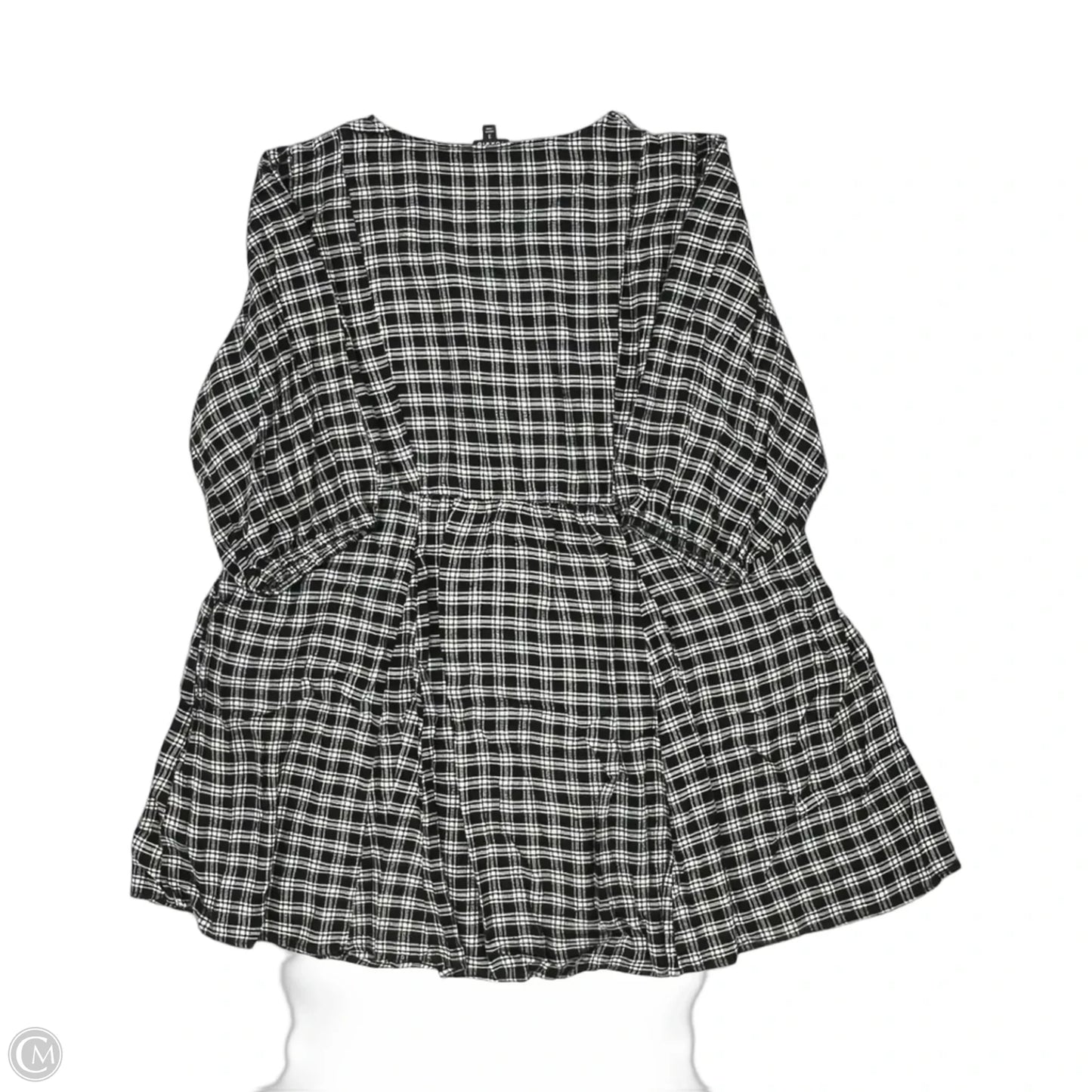 Dress Casual Short By Torrid In Black & White, Size: 3x