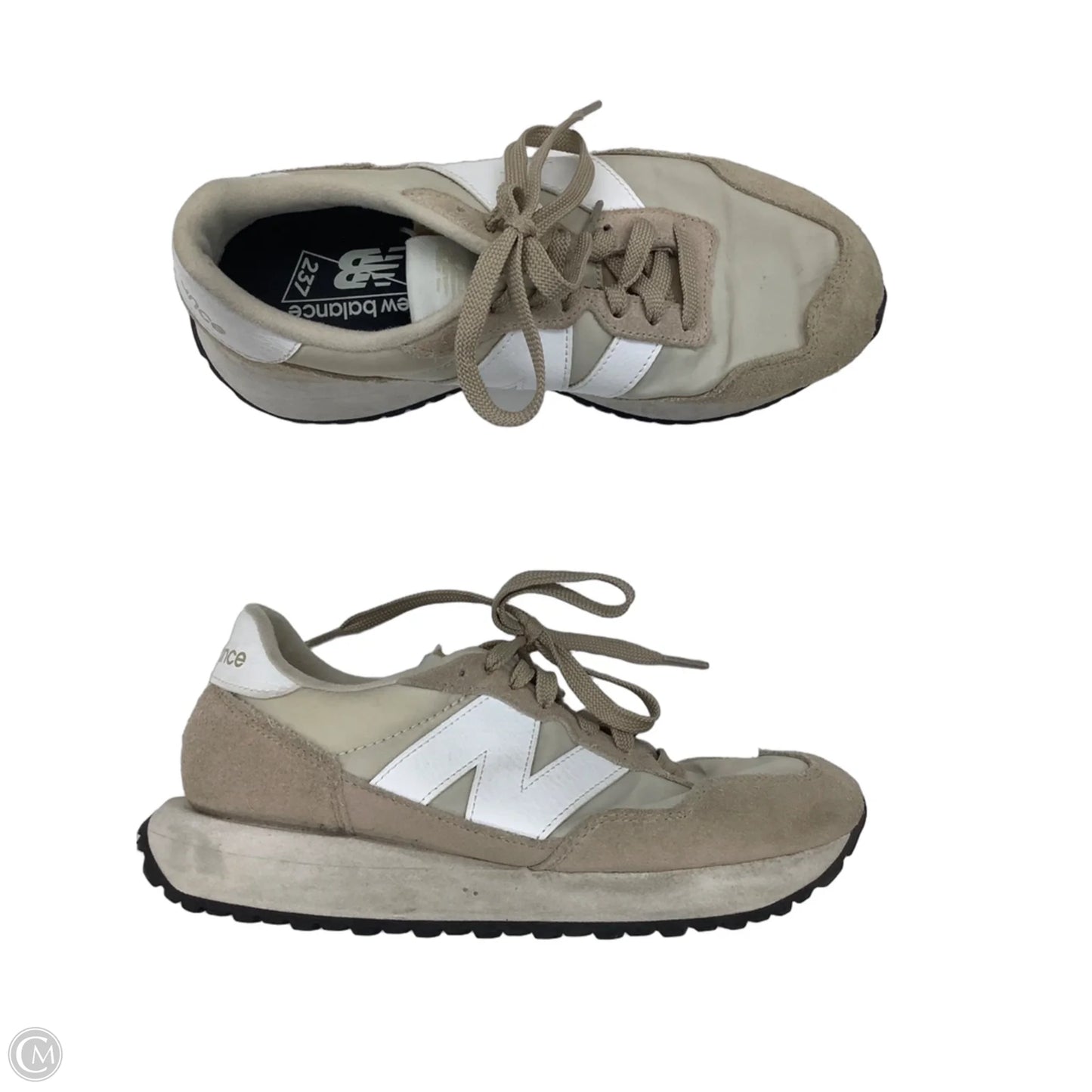 Shoes Sneakers By New Balance In Cream, Size: 8