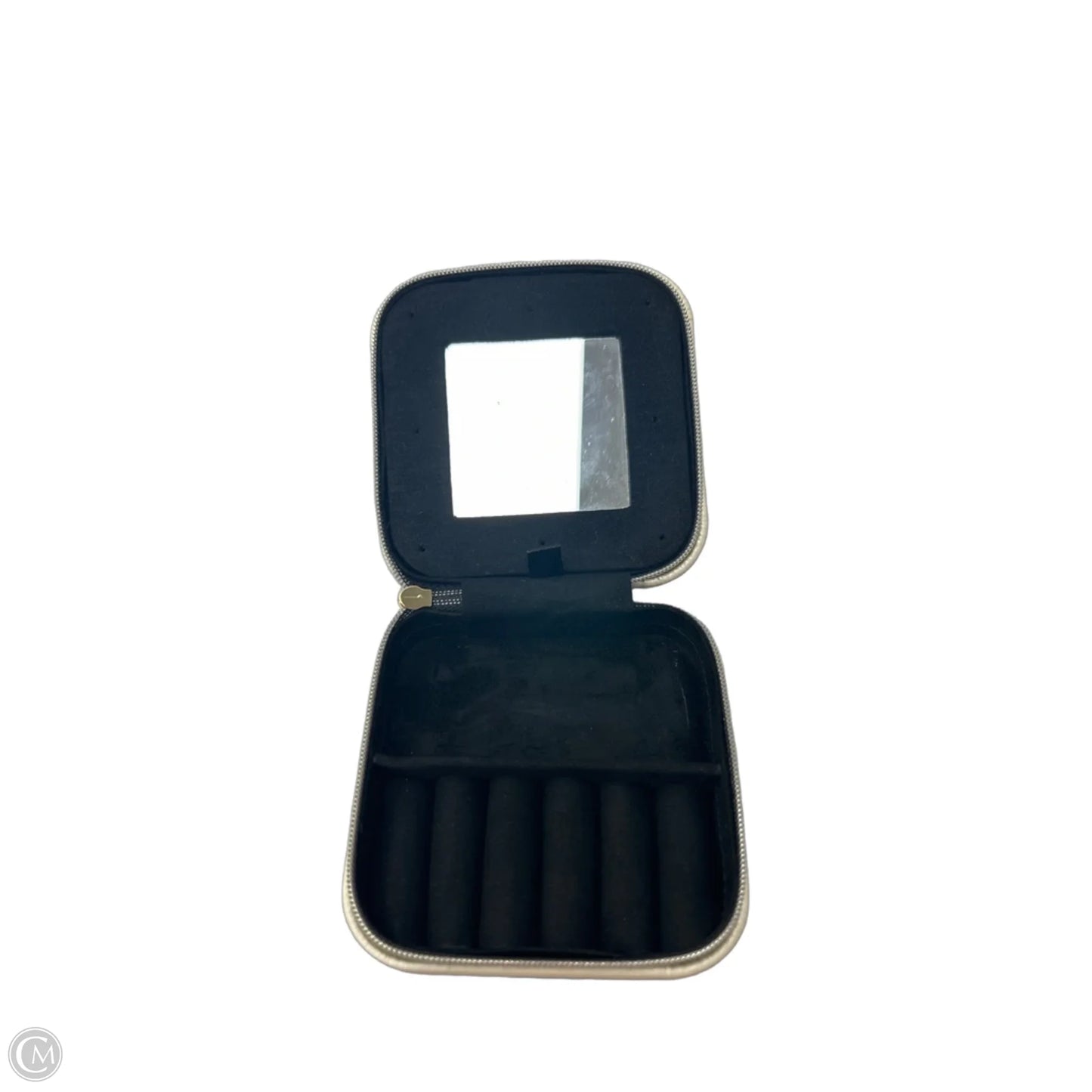 Jewelry Case By Clothes Mentor, Size: