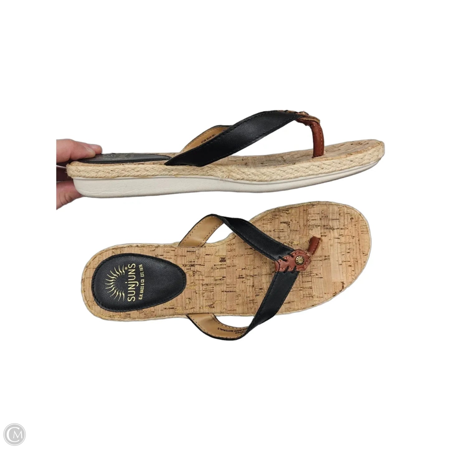 Sandals Flip Flops By Clothes Mentor In Black & Tan, Size: 7