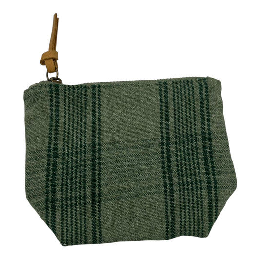 Makeup Bag By Clothes Mentor In Green, Size:Small