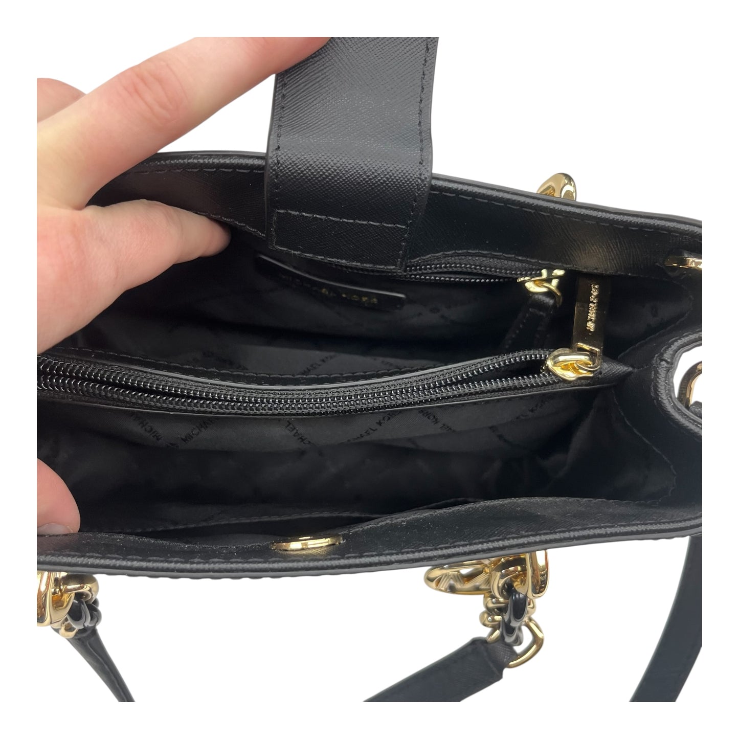 Crossbody Designer By Michael Kors In Black, Size:Medium