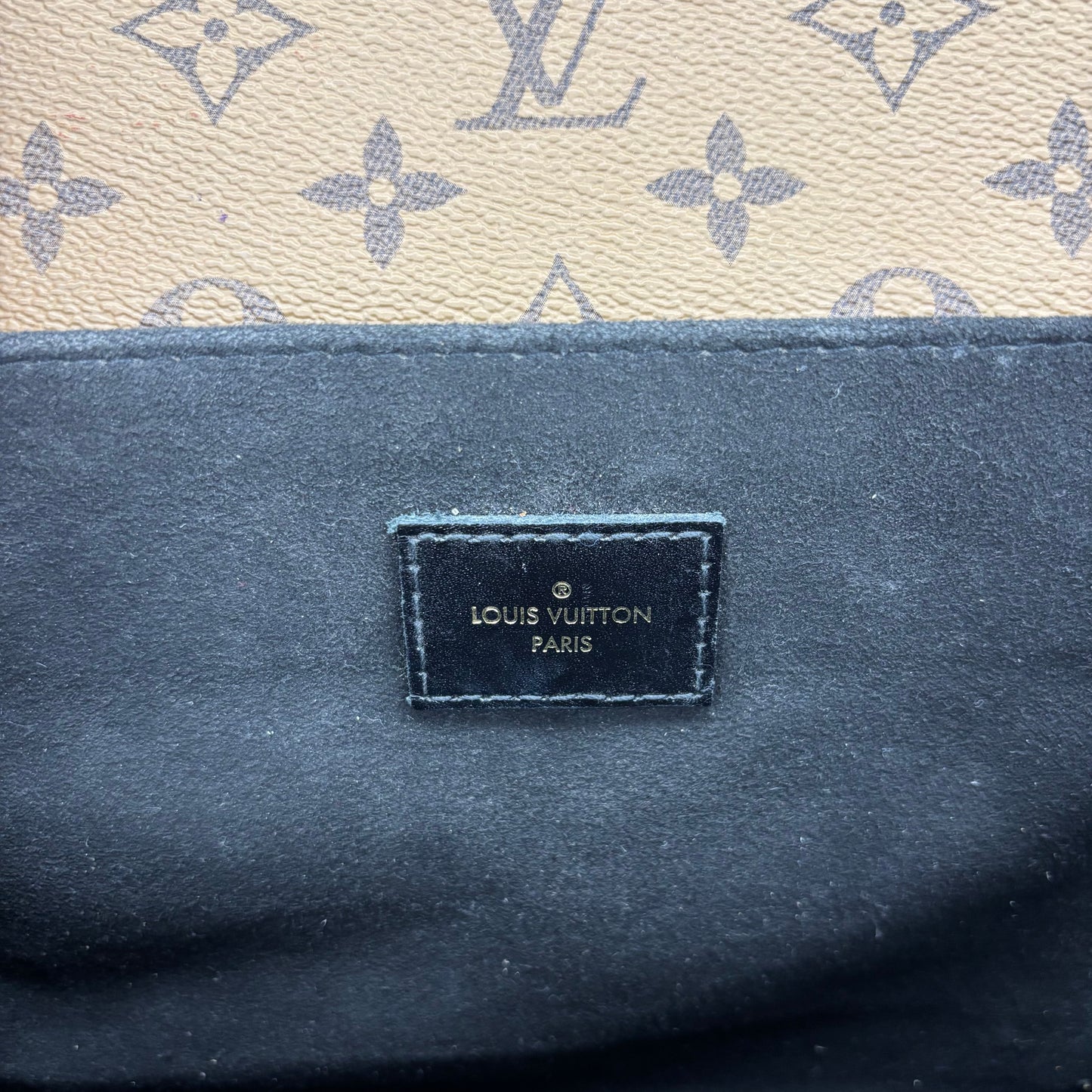 Crossbody Luxury Designer By Louis Vuitton In Brown, Size:Medium
