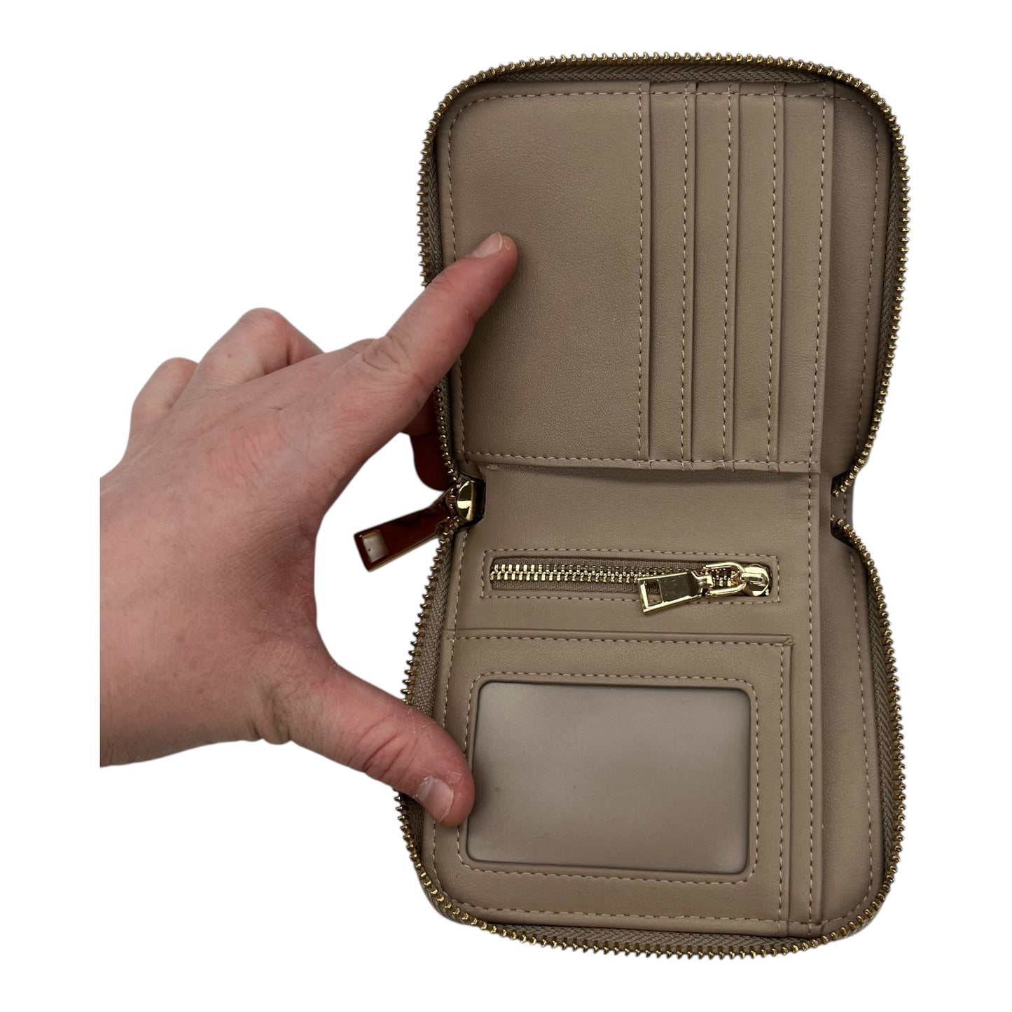 Wallet By Clothes Mentor In Tan, Size:Medium