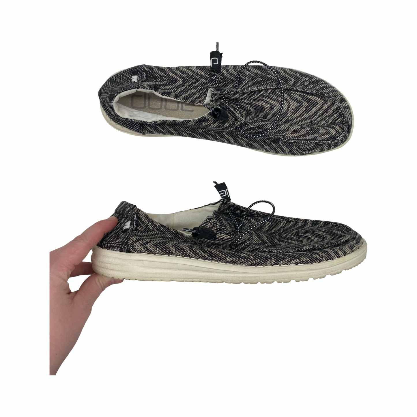 Shoes Flats By Hey Dude In Grey, Size:9