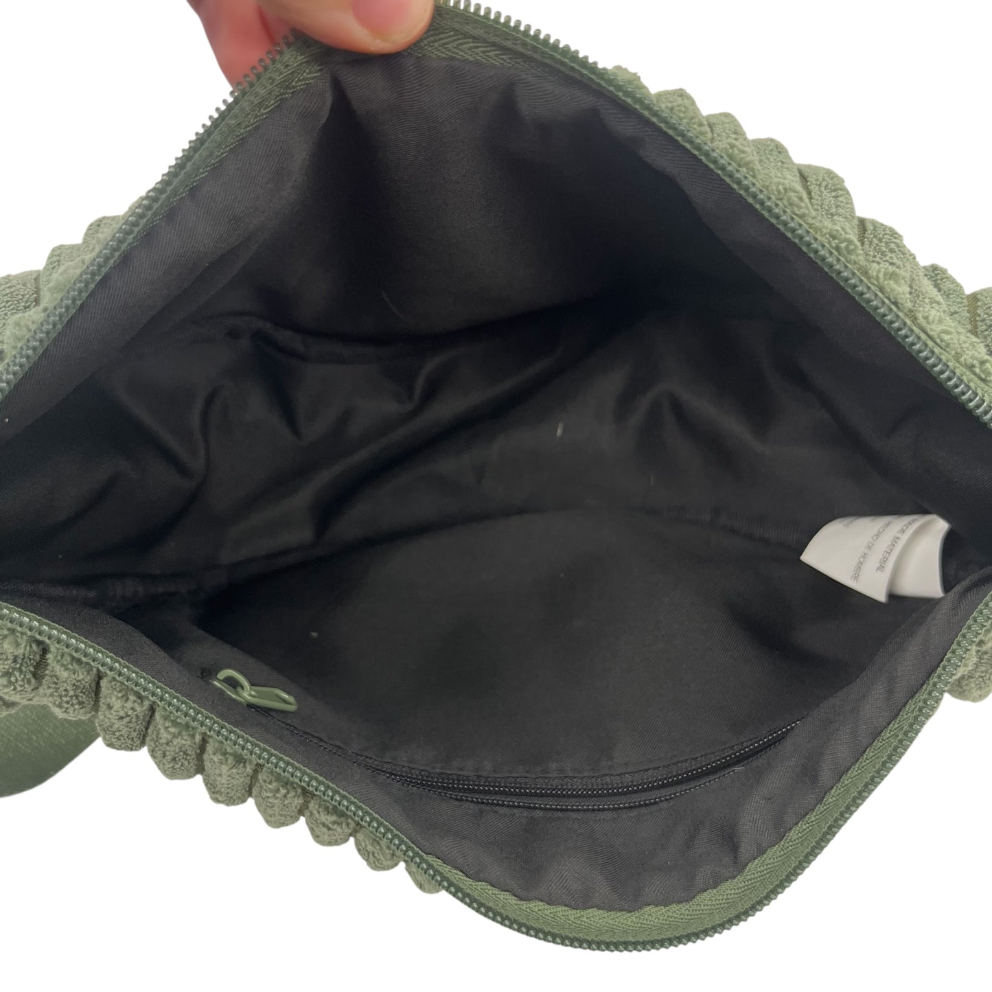 Crossbody By Clothes Mentor In Green, Size:Medium