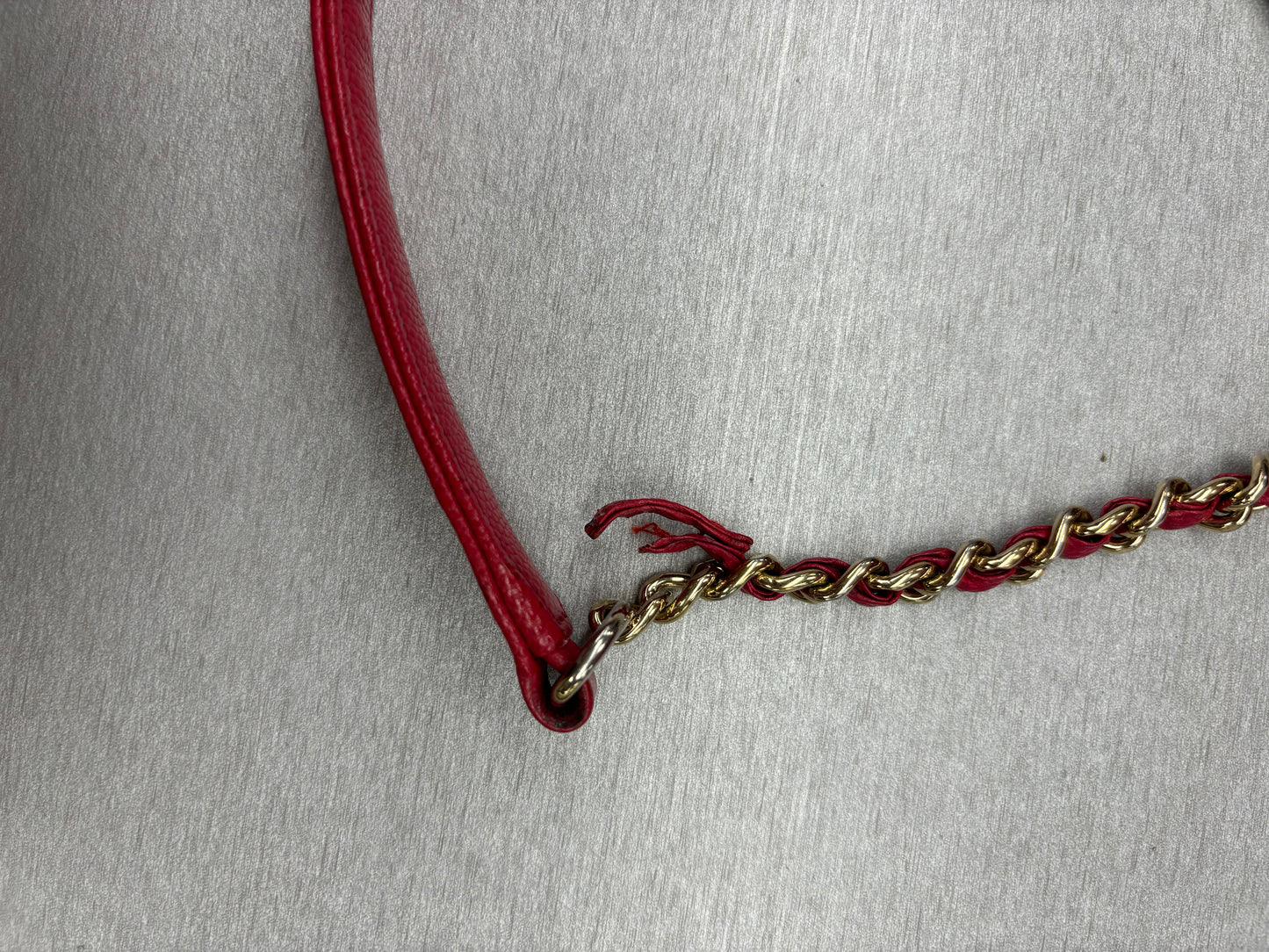 Crossbody Luxury Designer By Chanel In Red, Size:Small