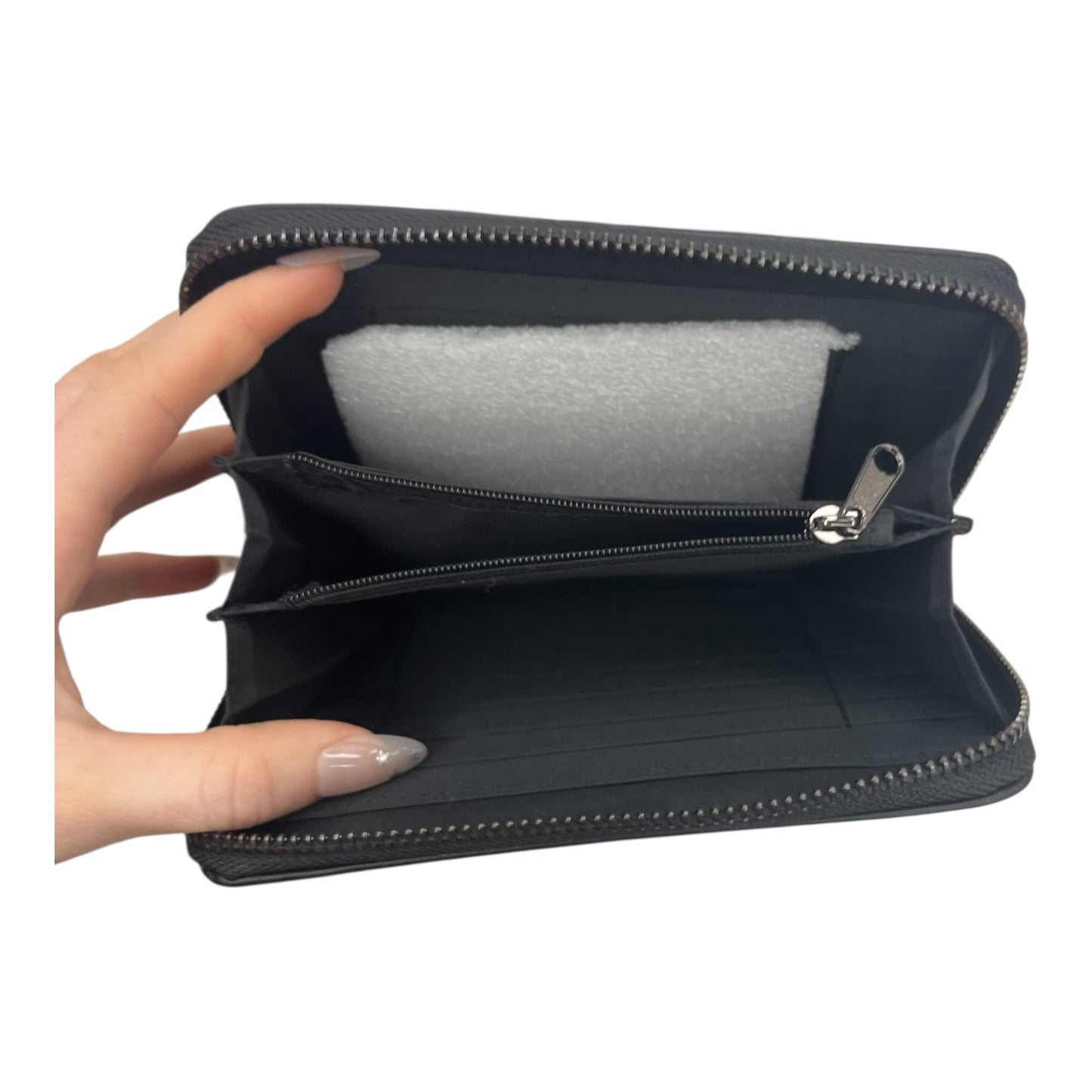 Wallet By No Boundaries In Black & White, Size:Small
