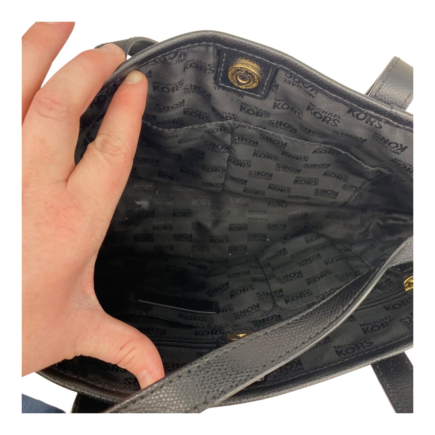 Handbag Designer By Michael Kors In Black, Size:Medium