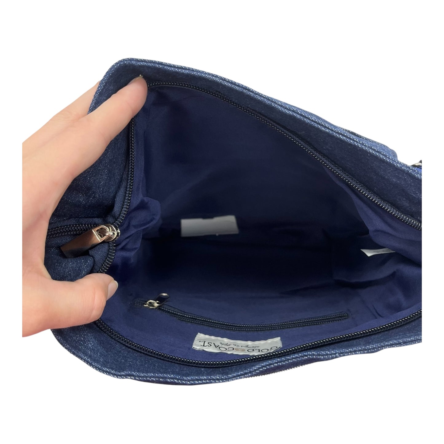 Crossbody By Clothes Mentor In Navy, Size:Medium