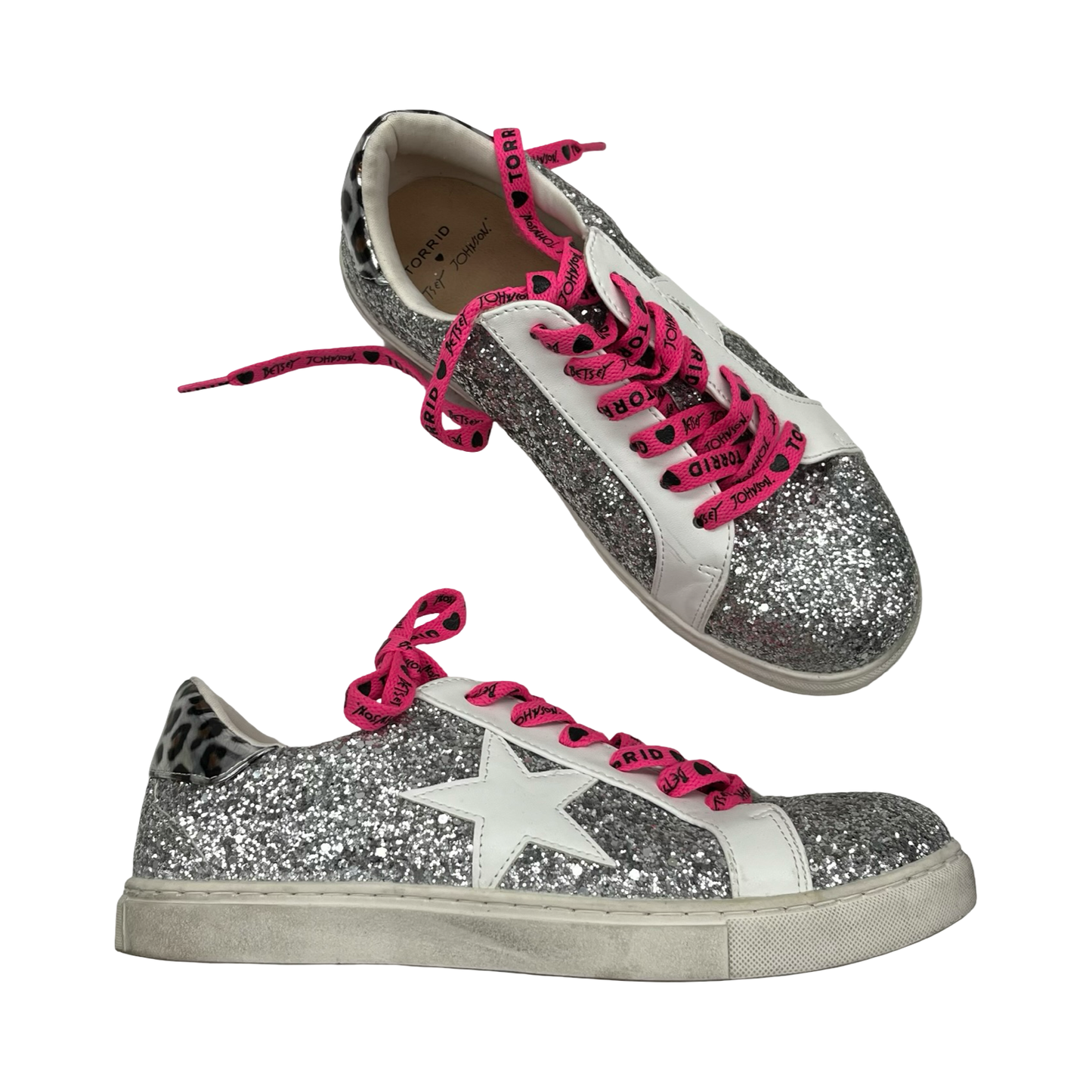 Shoes Sneakers By Betsey Johnson In Silver & White, Size:8