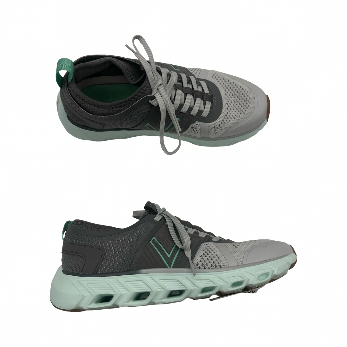 Shoes Athletic By Vionic In Grey, Size:7.5