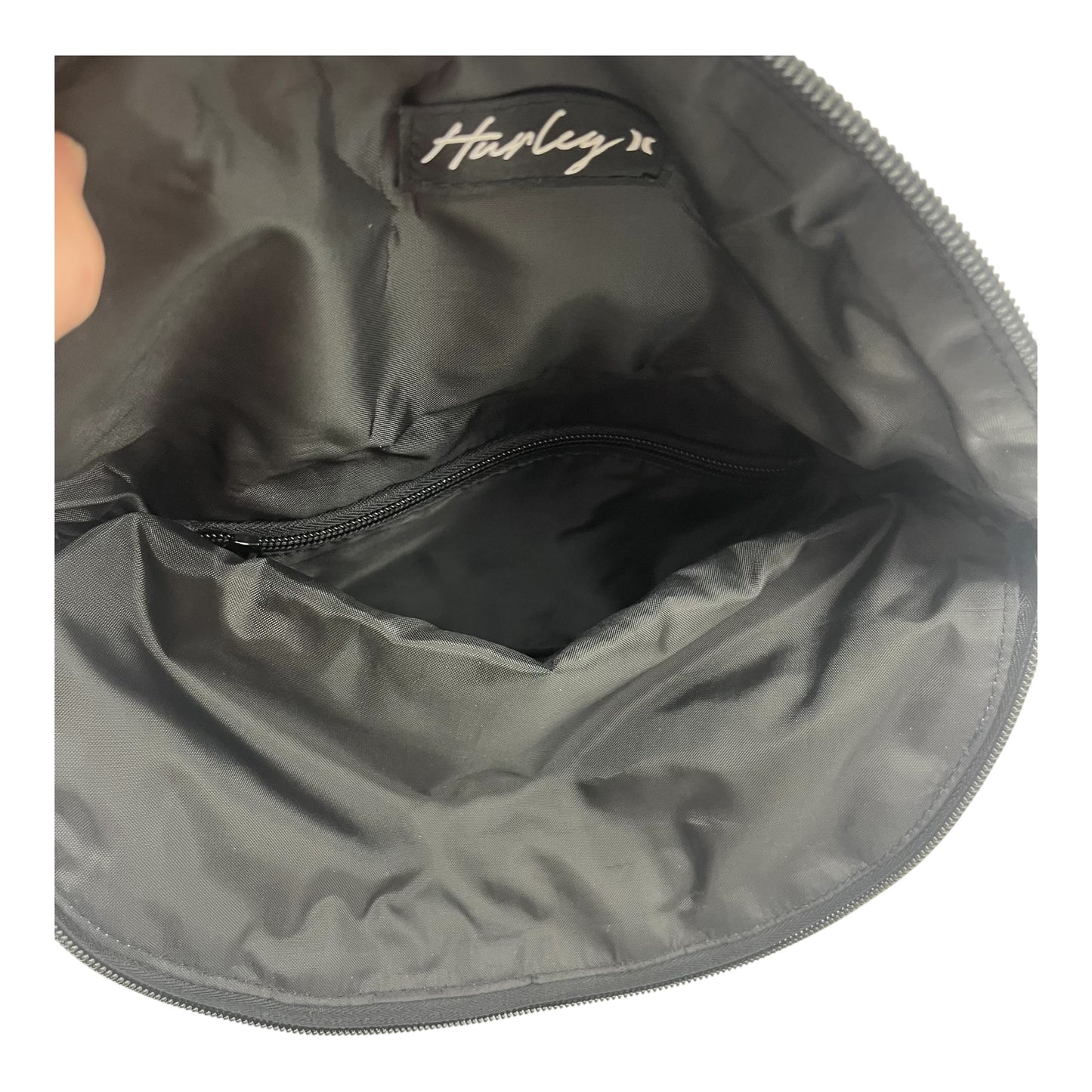 Crossbody By Hurley In Black, Size:Medium