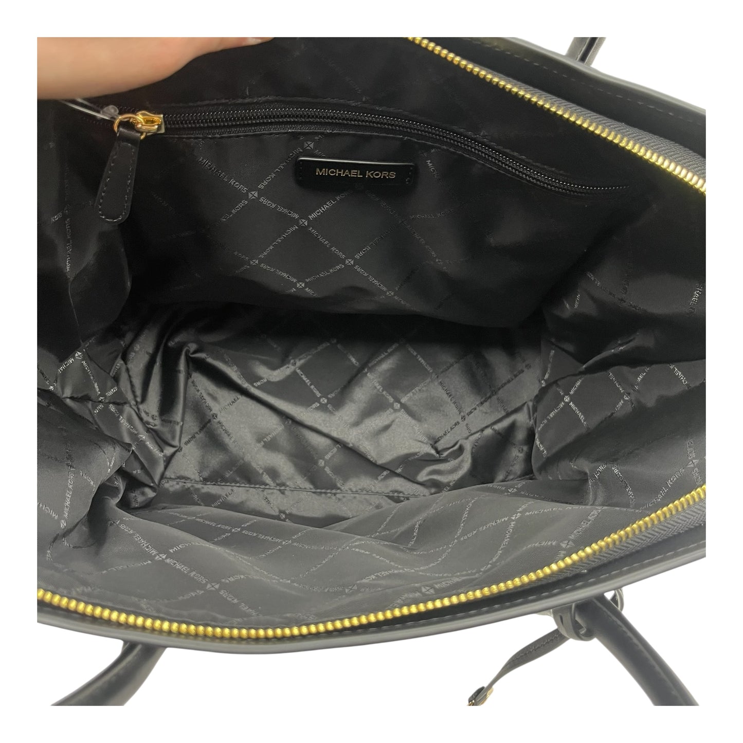 Handbag Designer By Michael Kors In Black, Size:Large