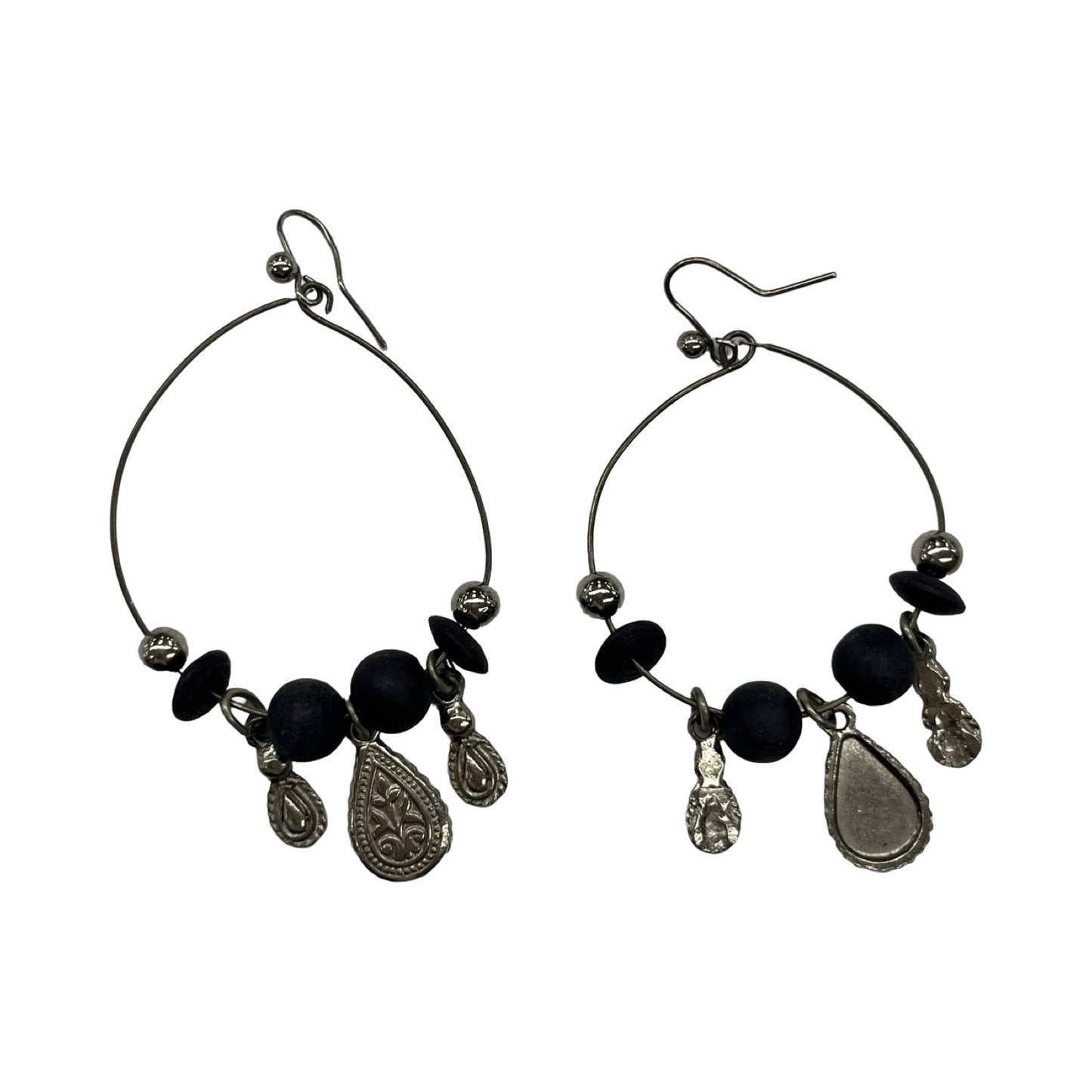 Earrings Dangle/Drop By Clothes Mentor In Black & Silver