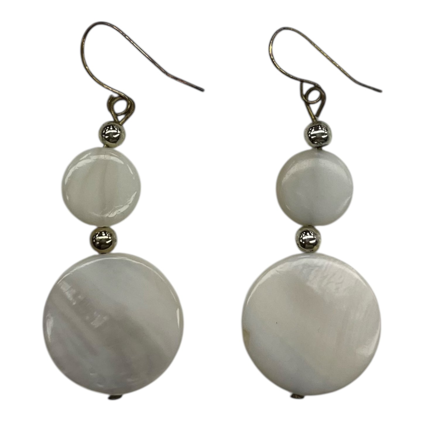 Earrings Dangle/Drop By Clothes Mentor In White