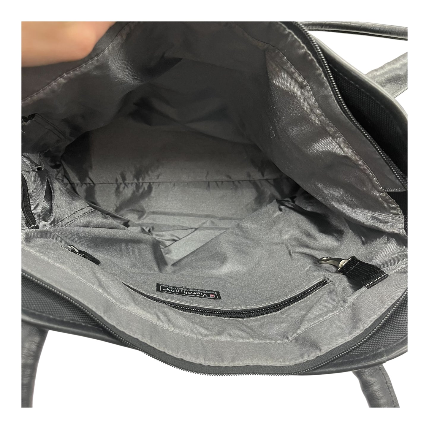 Tote By Clothes Mentor In Black, Size:Medium