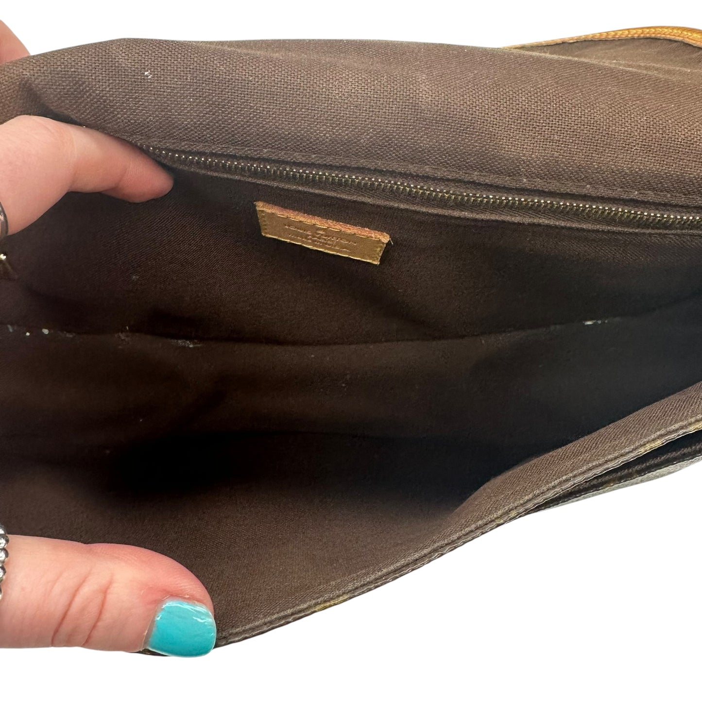 Crossbody Luxury Designer By Louis Vuitton In Brown, Size:Medium