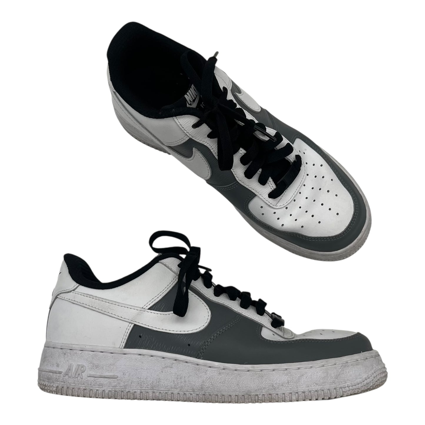 Shoes Sneakers By Nike In Grey & White, Size:9.5