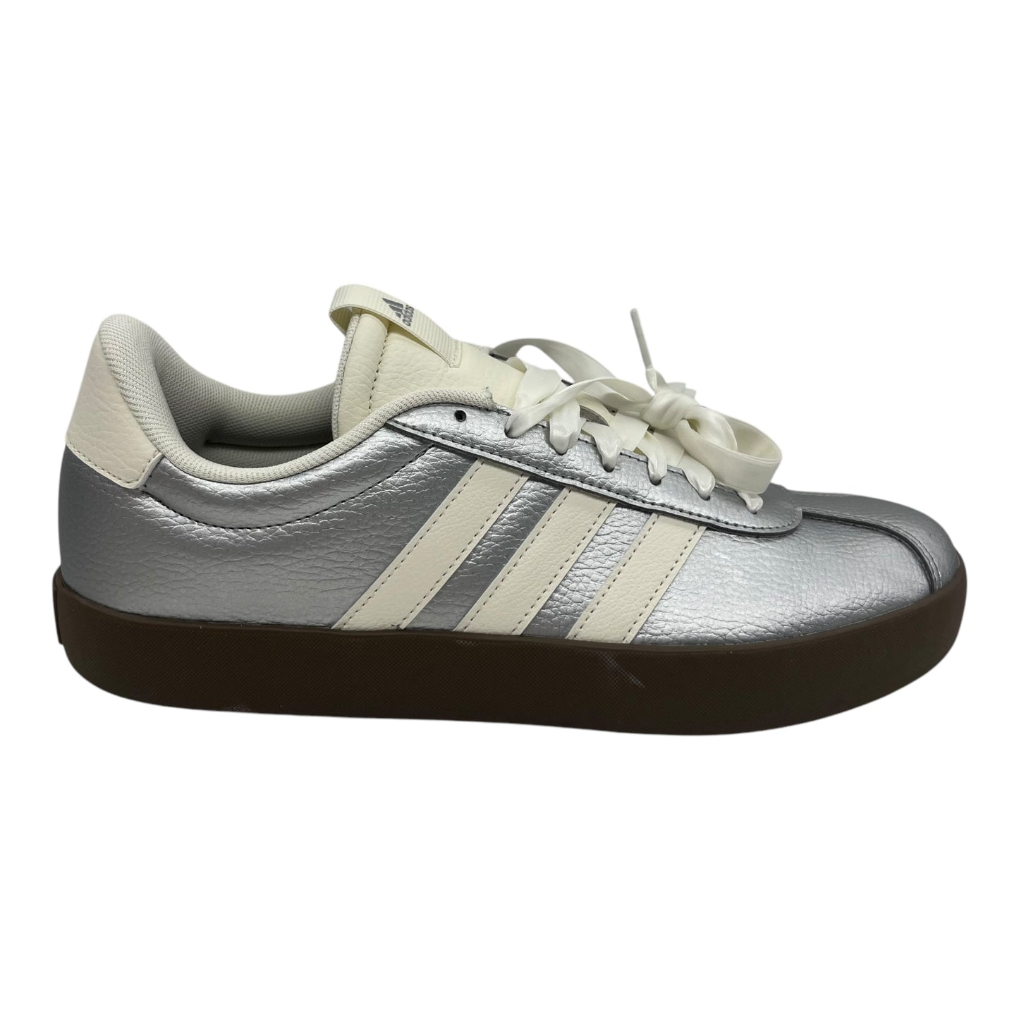 Shoes Sneakers By Adidas In Cream & Silver, Size:9