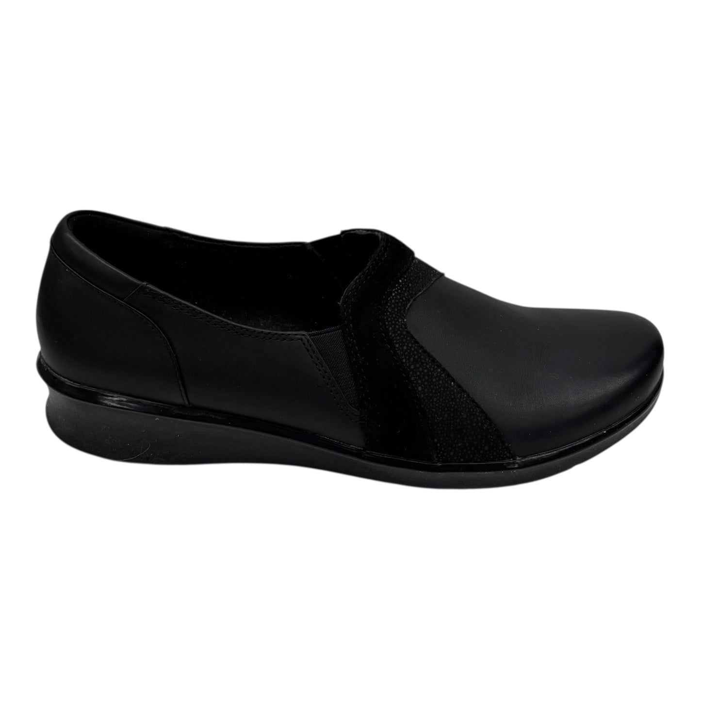 Shoes Flats By Clarks In Black, Size:10