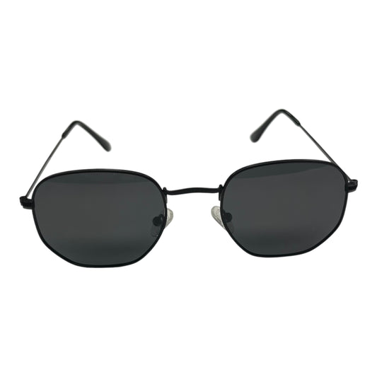 Sunglasses By Clothes Mentor In Black