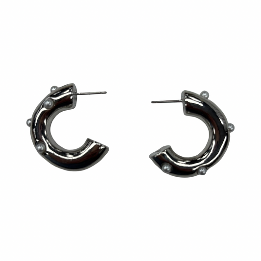 Earrings Hoop By Clothes Mentor In Silver