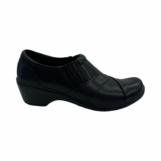 Shoes Flats By Clarks In Black, Size:7