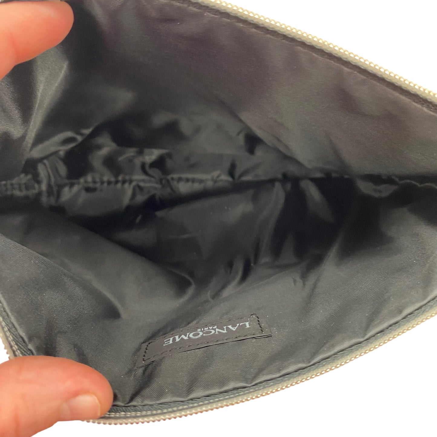 Makeup Bag By Clothes Mentor  Size: Medium