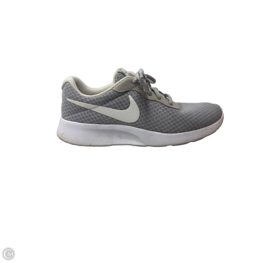 Shoes Athletic By Nike In Grey, Size: 8