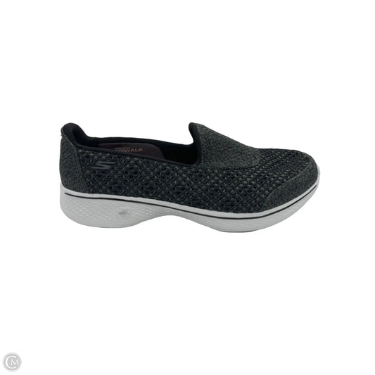 Shoes Flats By Skechers In Grey, Size: 8