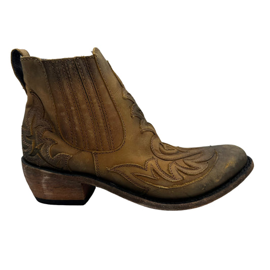 Boots Western By Cma  Size: 8.5