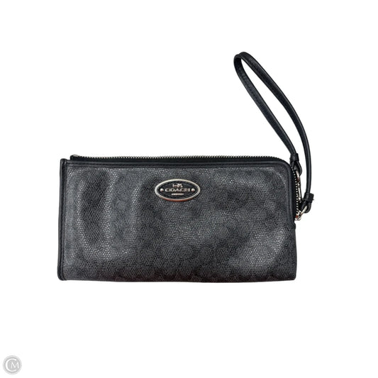 Wristlet Designer By Coach, Size: Medium