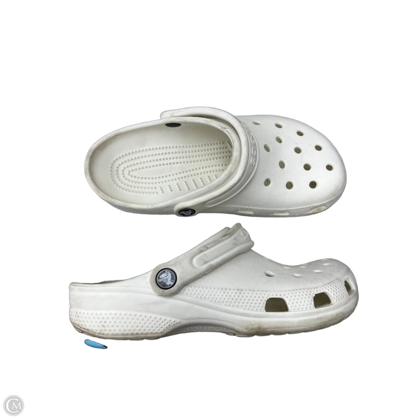 Shoes Flats By Crocs In White, Size: 8