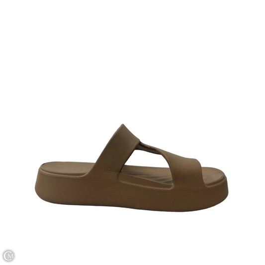 Sandals Flats By Cmf In Brown, Size: 11