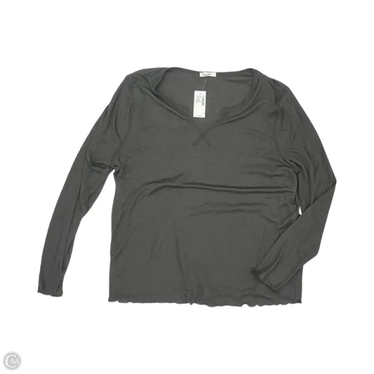 Top Long Sleeve By Maurices In Grey, Size: 1x
