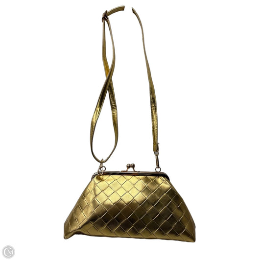 Crossbody By Cmf, Size: Medium