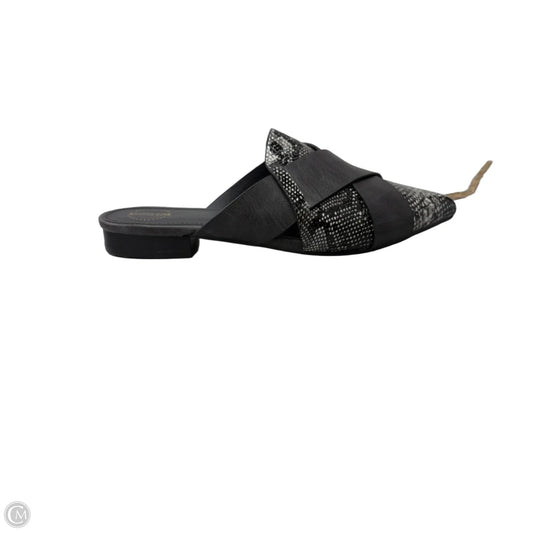 Shoes Flats By Clothes Mentor In Black & Cream, Size: 8