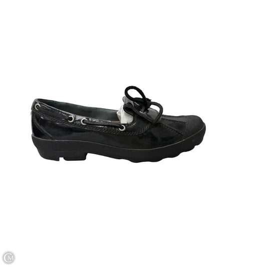 Shoes Designer By Ugg In Black, Size: 8.5