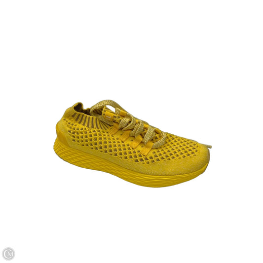 Shoes Athletic By Nobull In Yellow, Size: 6