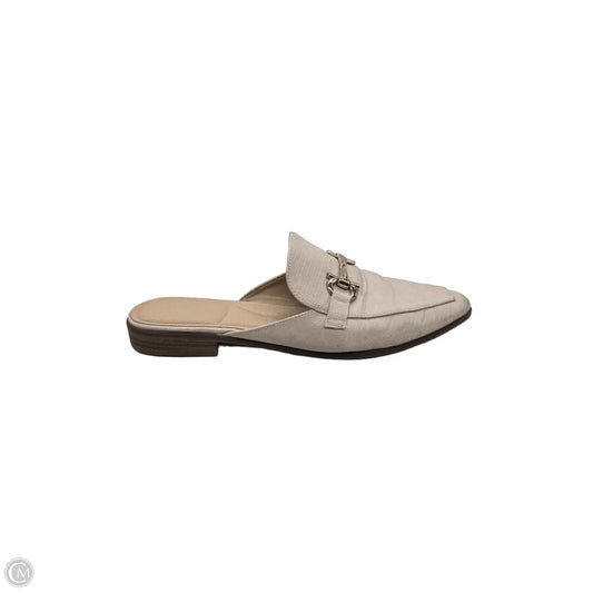 Shoes Flats By Cmf In Tan, Size: 10