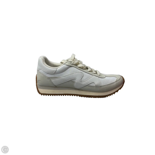 Shoes Sneakers By Universal Thread In Cream, Size: 7