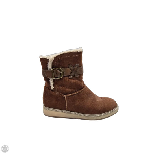 Boots Ankle Flats By White Mountain In Brown, Size: 7