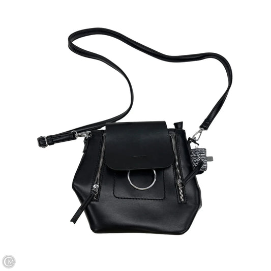 Crossbody By Clothes Mentor, Size: Large