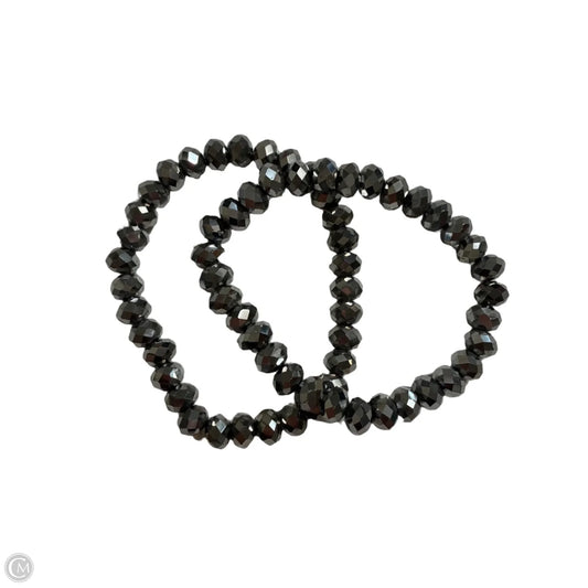 Bracelet Beaded By Clothes Mentor, Size: 02 Piece Set