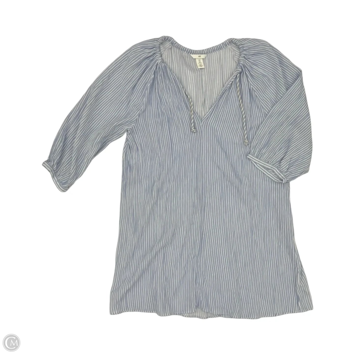 Dress Casual Short By H&m In Blue & White, Size: M