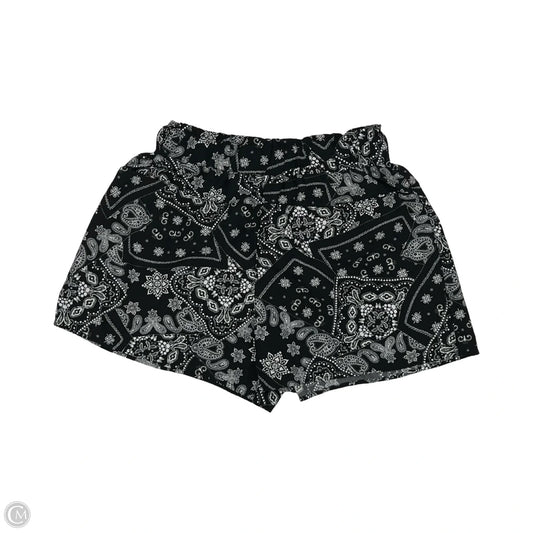 Shorts By Clothes Mentor In Black & White, Size: S