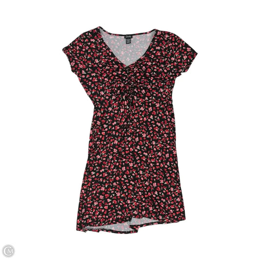 Dress Casual Short By Justify In Floral Print, Size: L