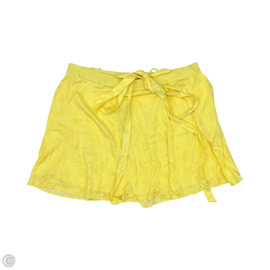 Skirt Mini & Short By Torrid In Yellow, Size: 4x
