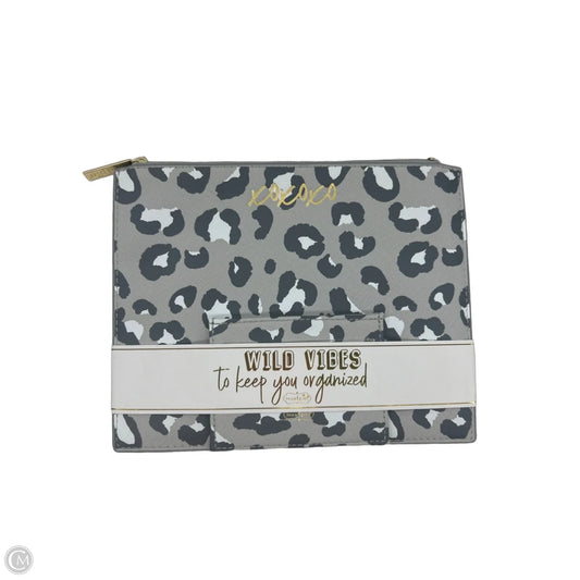 Wallet By Mudpie, Size: Large